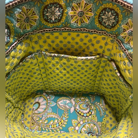 EUC Vera Bradley extra large tote Excellent Used Condition - Picture 10 of 11